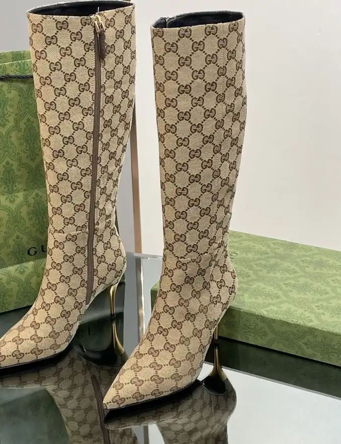 hype Gucci Boots