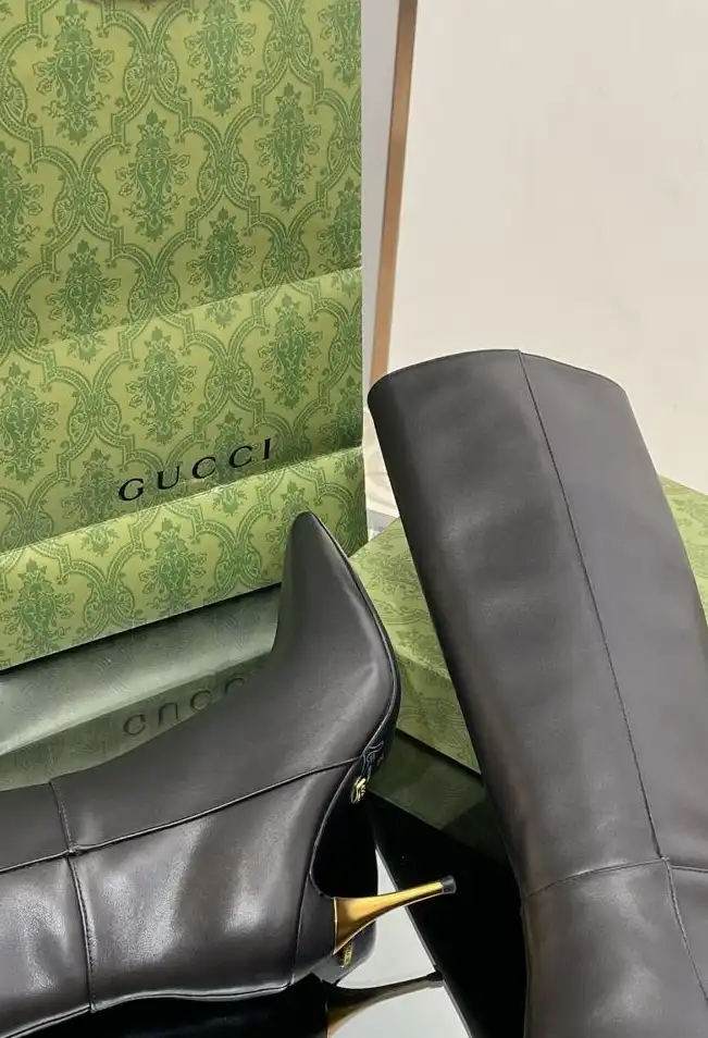 hype Gucci Boots