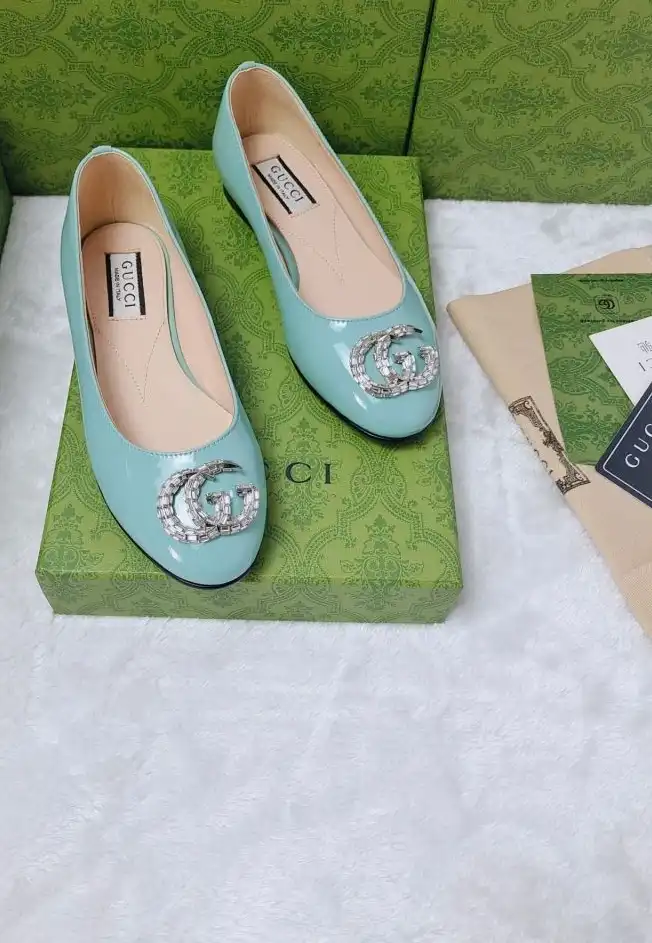 hype Gucci Flat Shoes