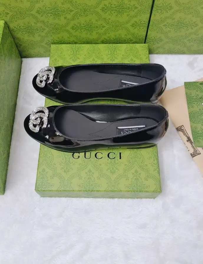 hype Gucci Flat Shoes