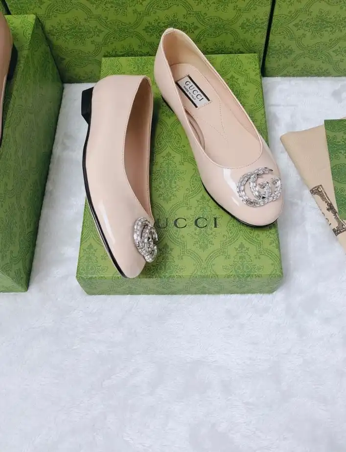 hype Gucci Flat Shoes