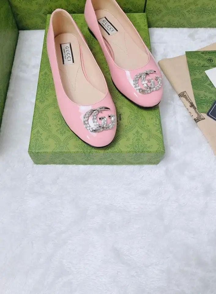 hype Gucci Flat Shoes