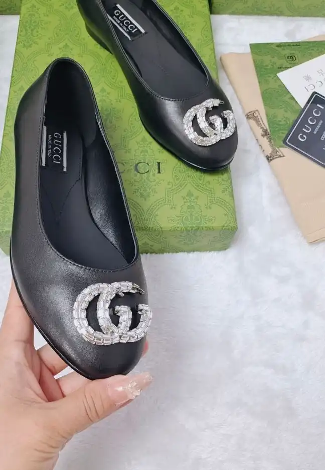 hype Gucci Flat Shoes