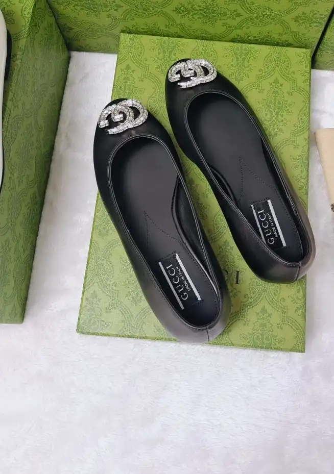 hype Gucci Flat Shoes