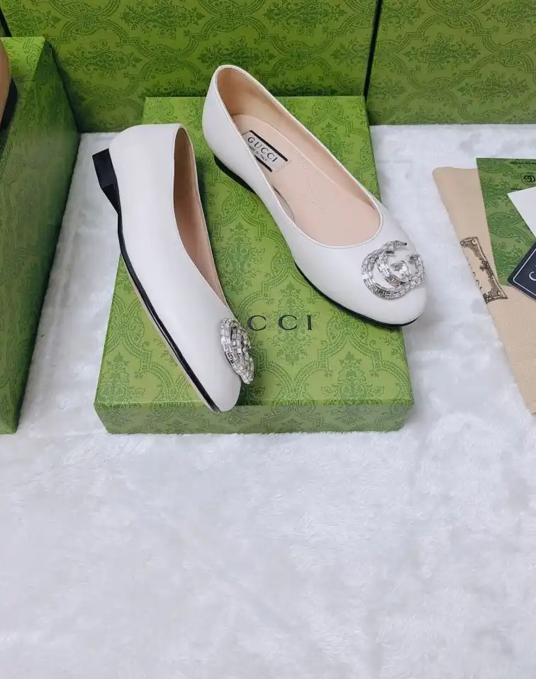 hype Gucci Flat Shoes