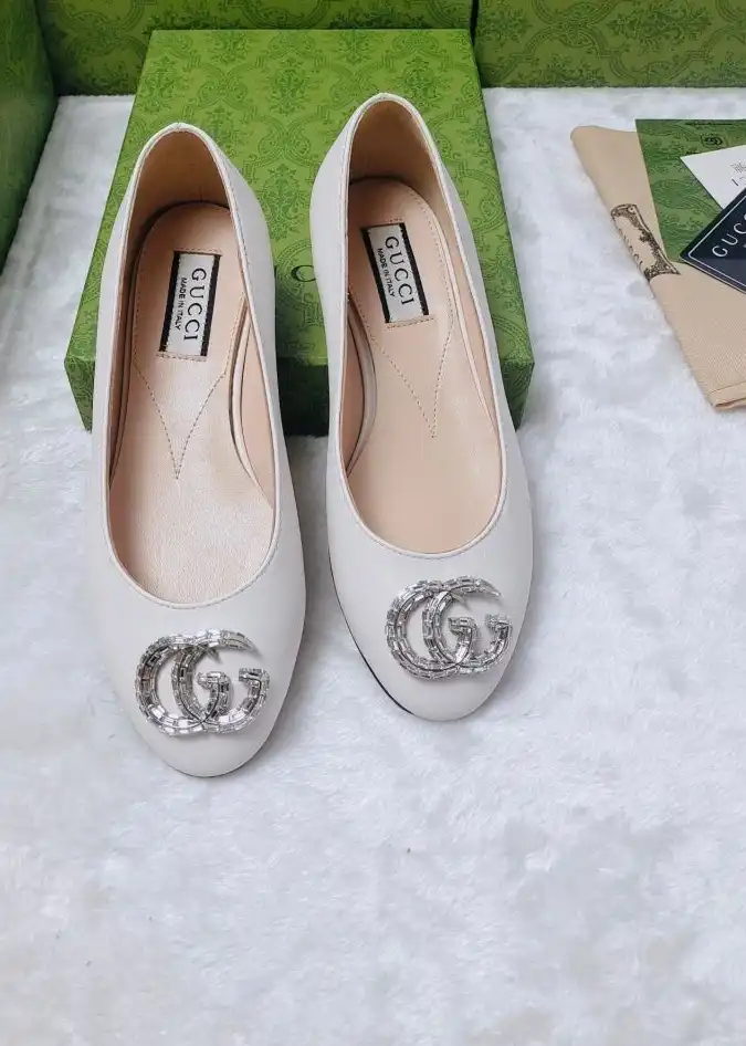 hype Gucci Flat Shoes