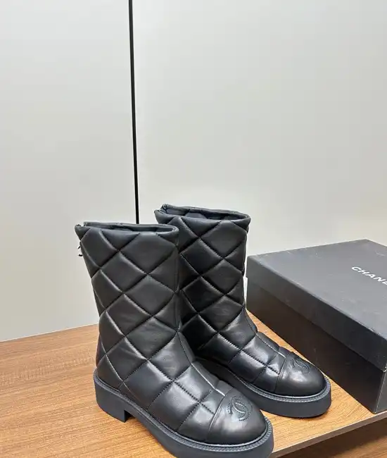 hype Chanel Boots