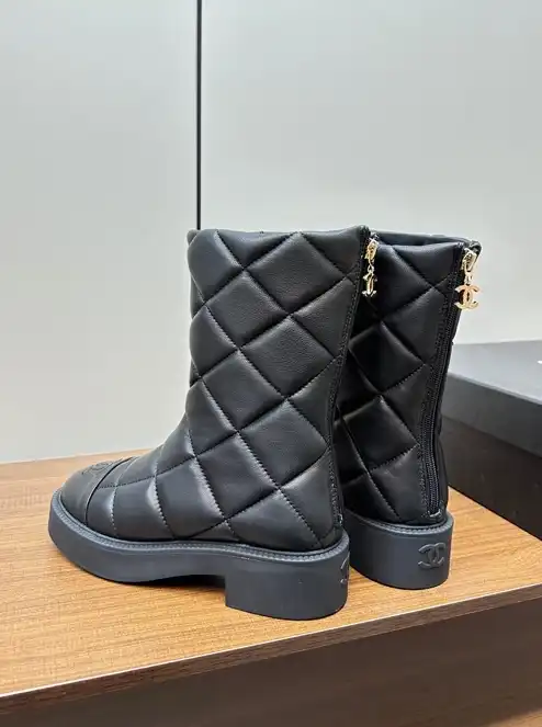 hype Chanel Boots