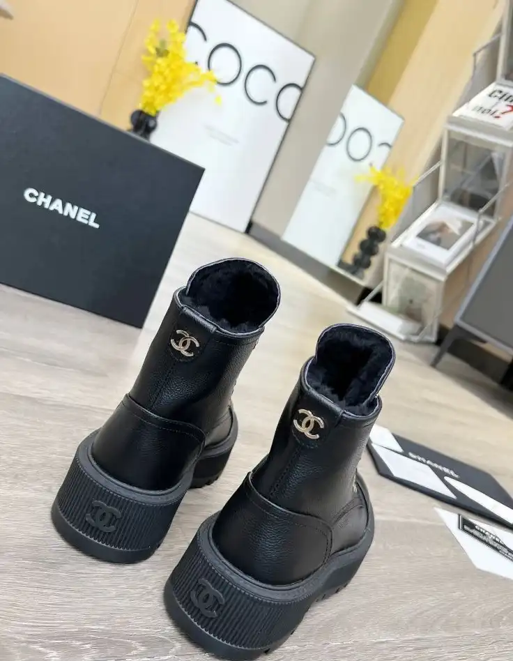 hype Chanel Sneakers