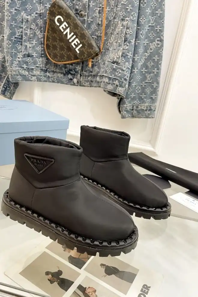 hype Prada Boots