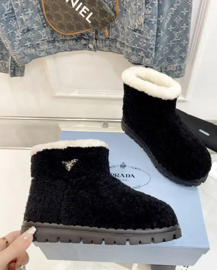 hype Prada Boots