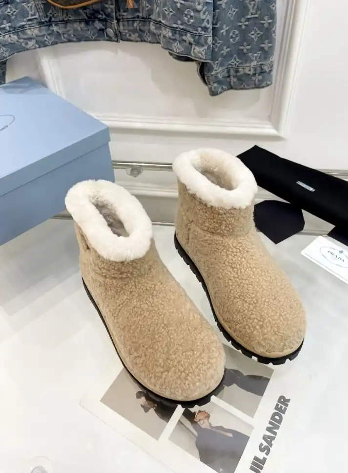 hype Prada Boots