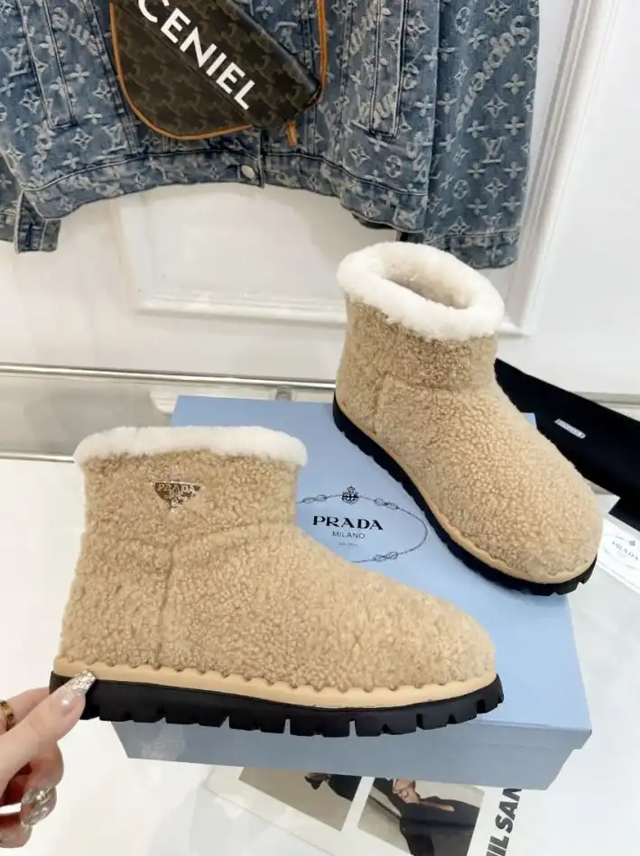 hype Prada Boots