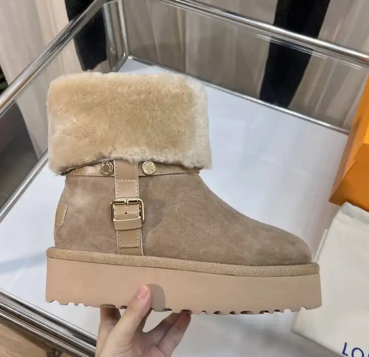 hype Louis Vuitton Boots