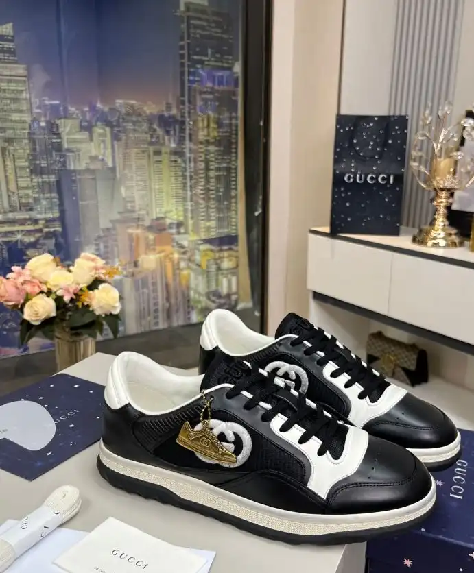 hype Gucci Sneakers