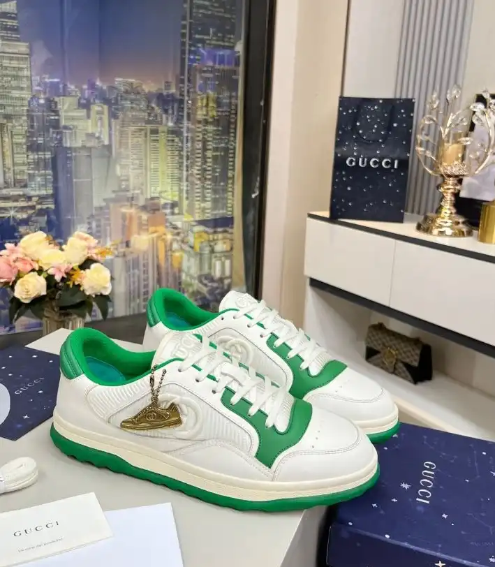 hype Gucci Sneakers