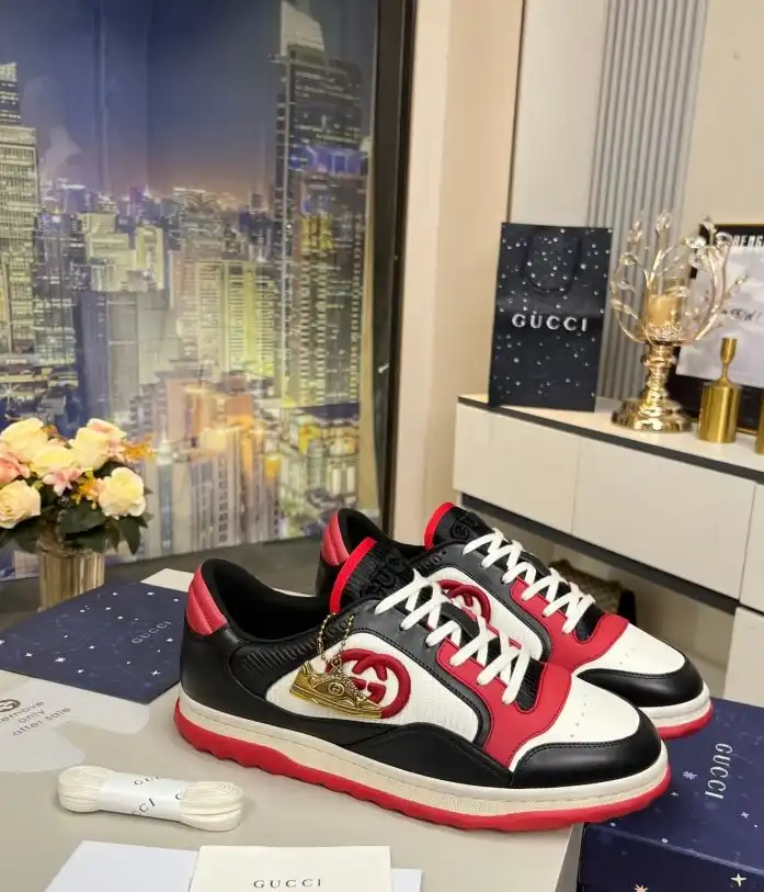 hype Gucci Sneakers