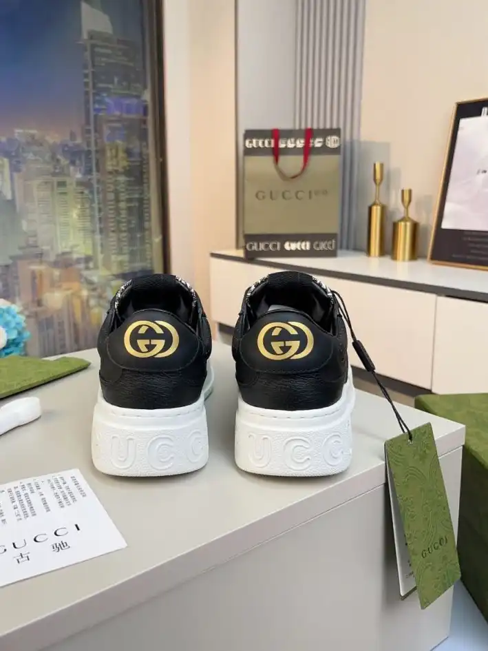 hype Gucci Sneakers