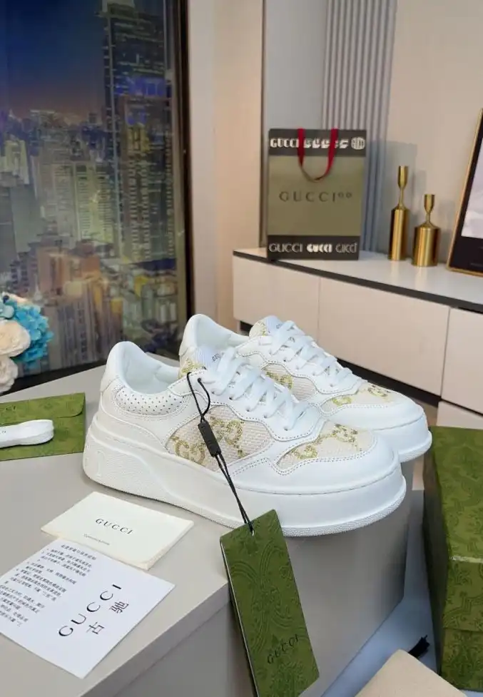 hype Gucci Sneakers