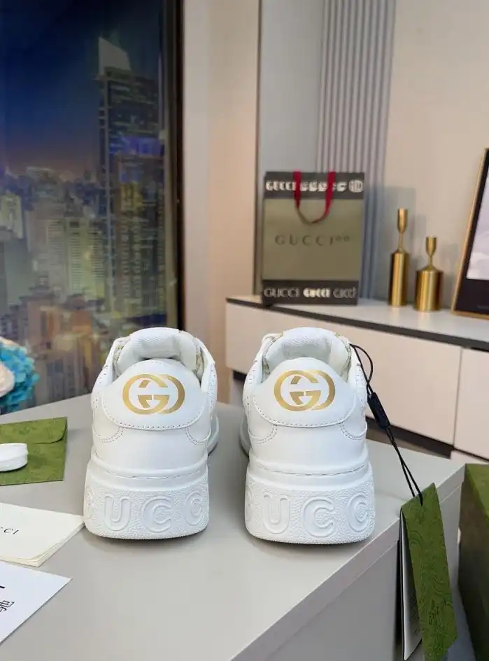 hype Gucci Sneakers