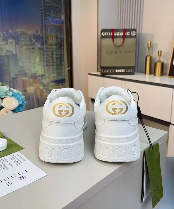 hype Gucci Sneakers