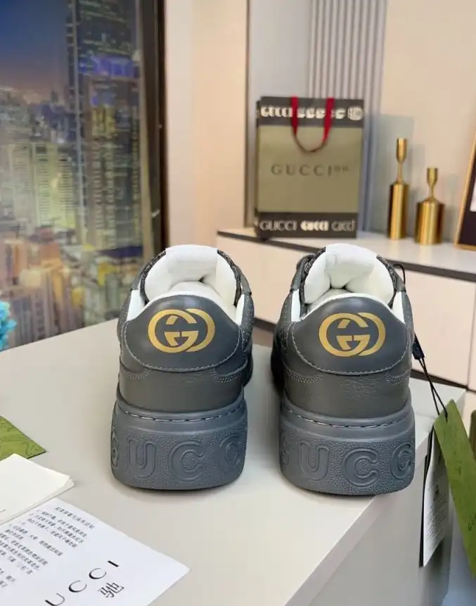 hype Gucci Sneakers