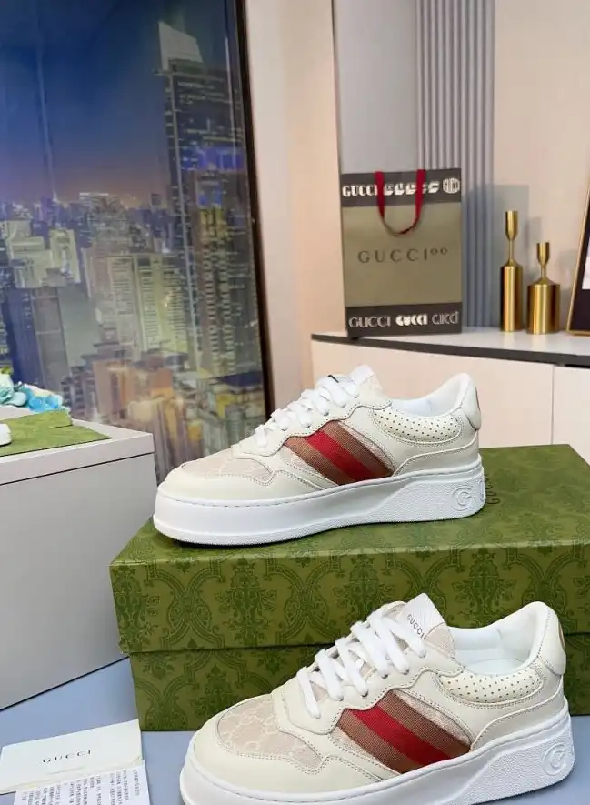 hype Gucci Sneakers