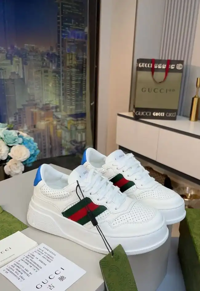 hype Gucci Sneakers