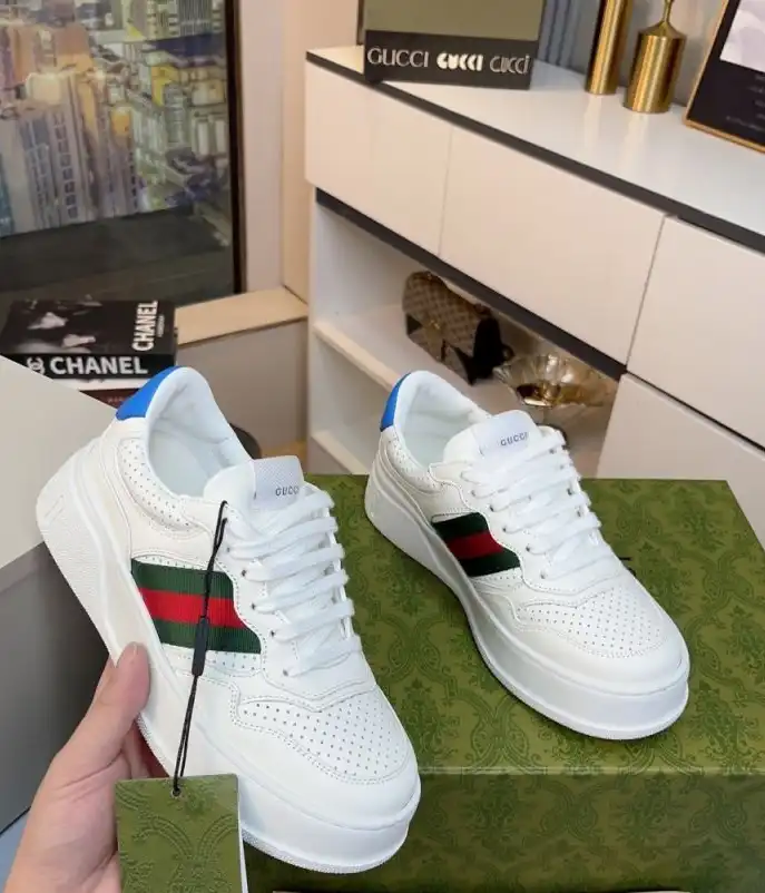 hype Gucci Sneakers