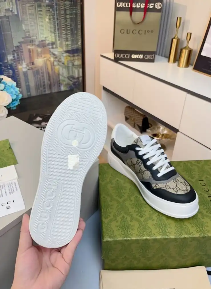 hype Gucci Sneakers