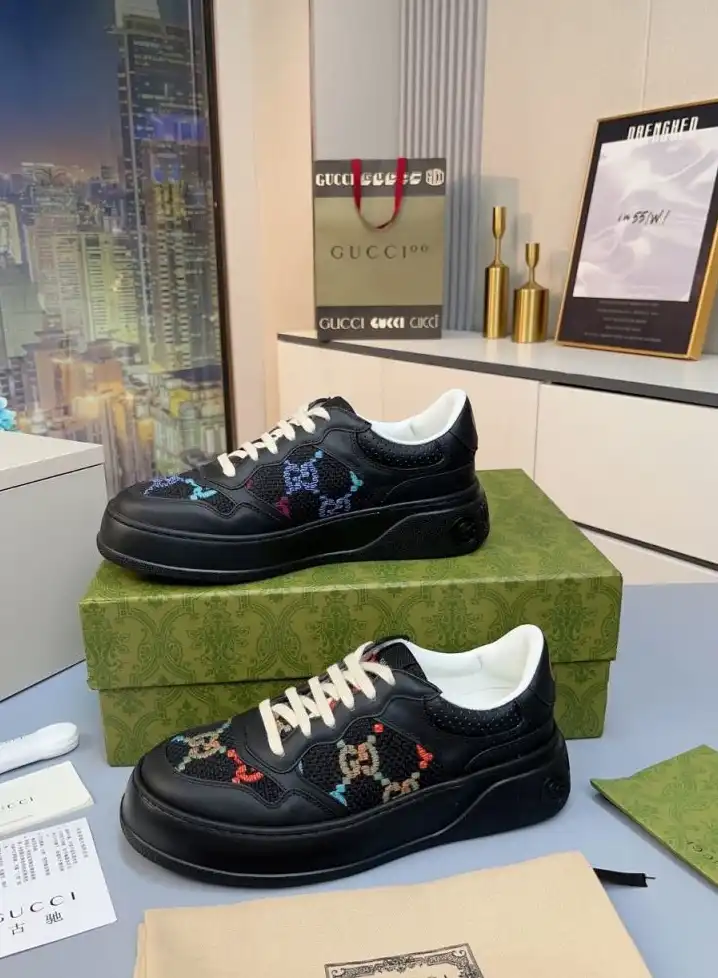 hype Gucci Sneakers