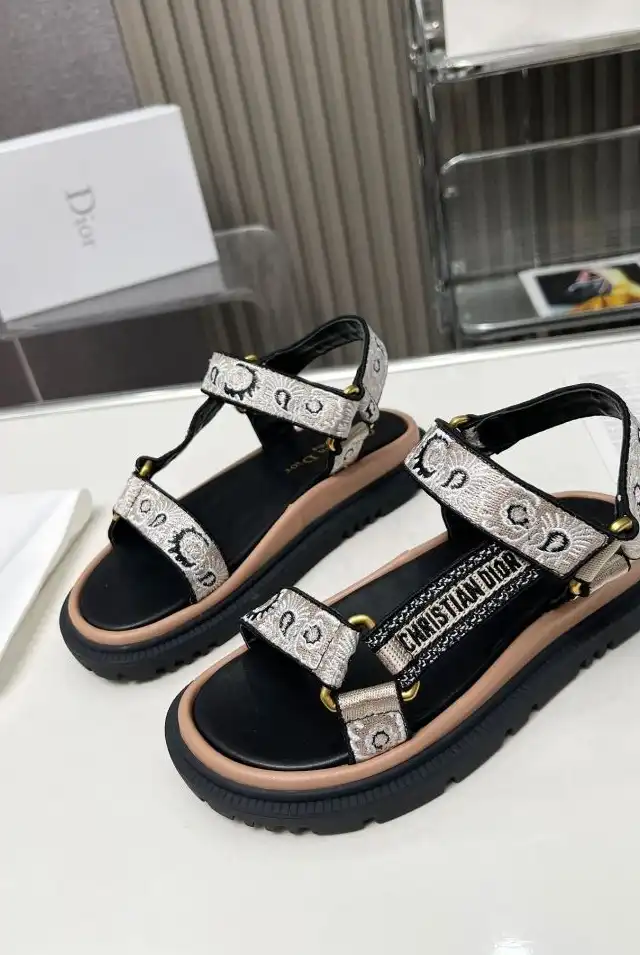 hype Christian Dior Sandals