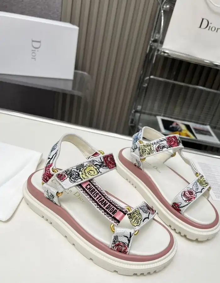 hype Christian Dior Sandals