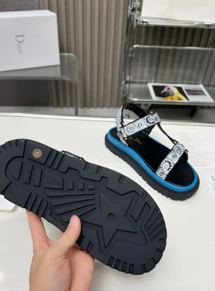 hype Christian Dior Sandals