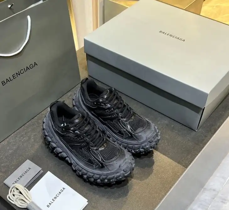 hype Balenciaga Sneakers