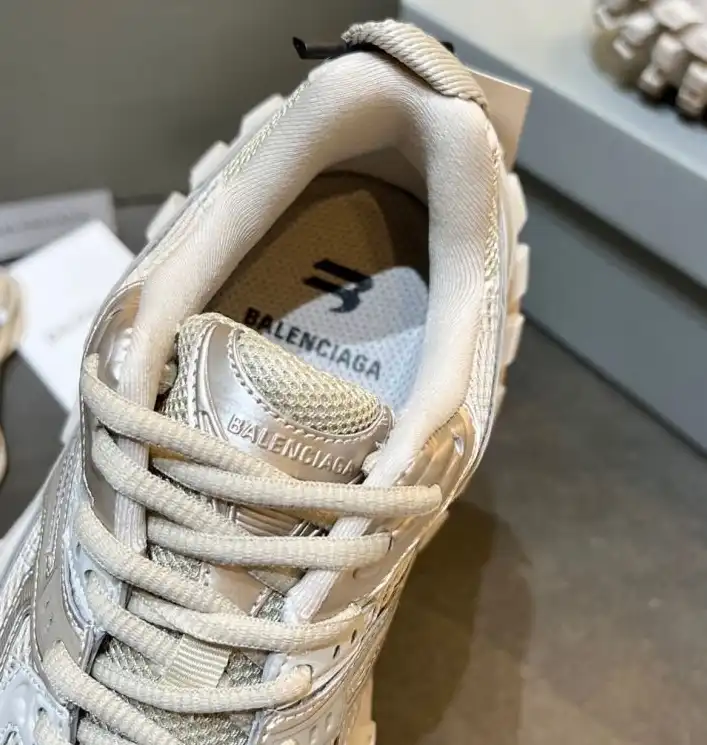 hype Balenciaga Sneakers