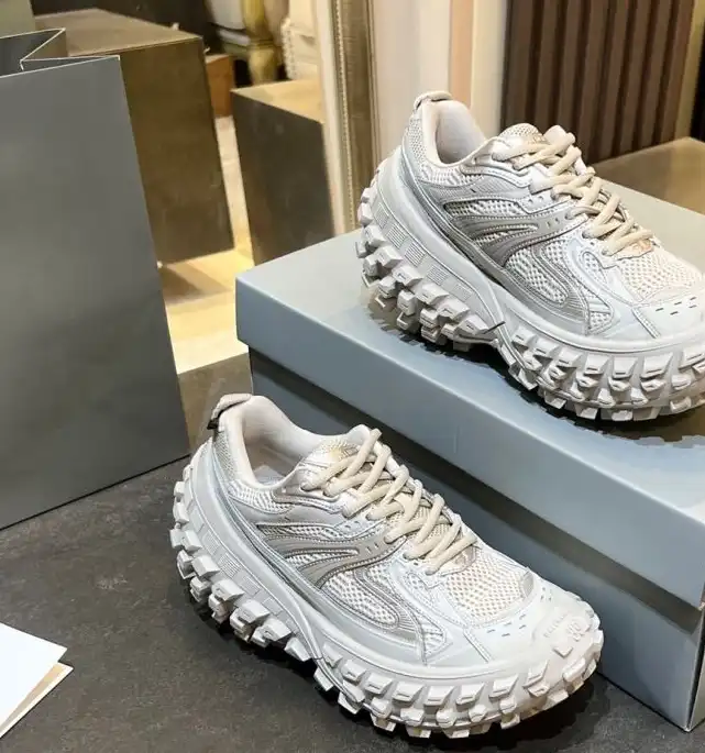 hype Balenciaga Sneakers