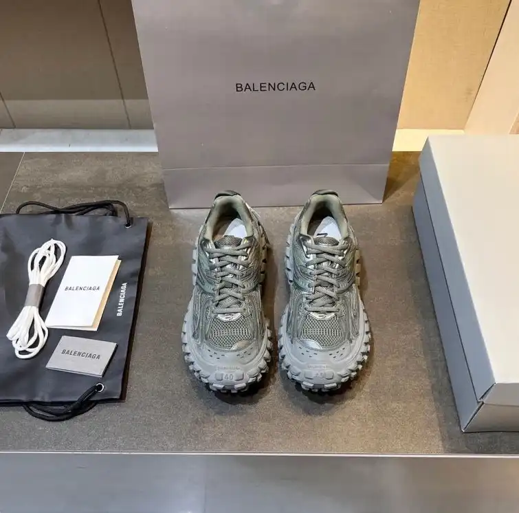 hype Balenciaga Sneakers