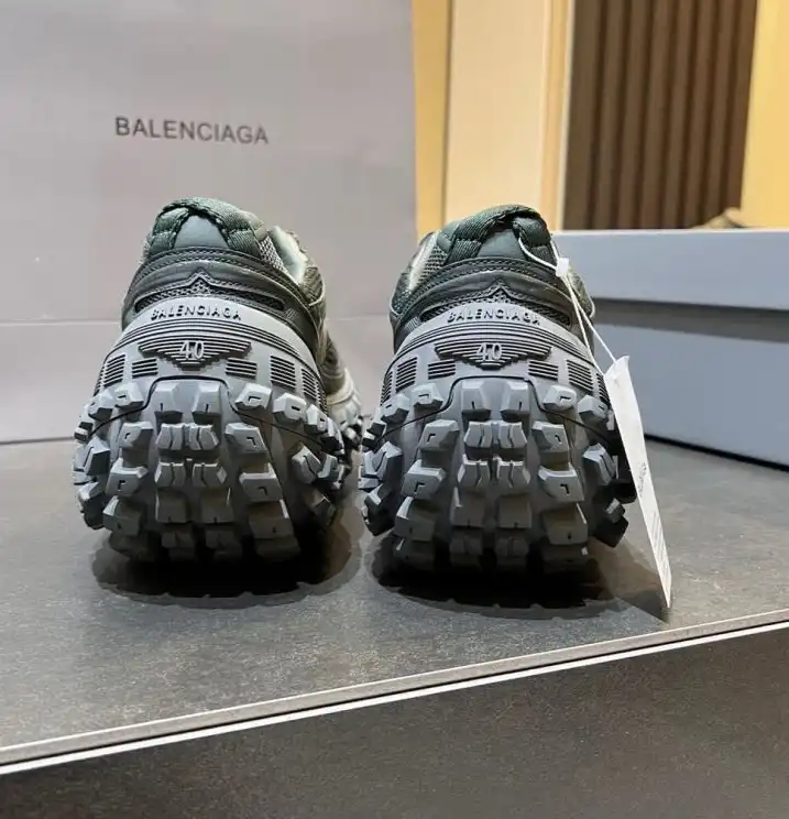 hype Balenciaga Sneakers