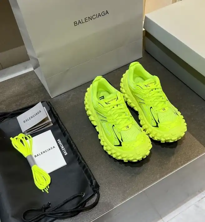 hype Balenciaga Sneakers