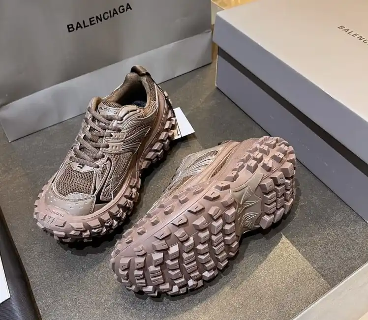 hype Balenciaga Sneakers