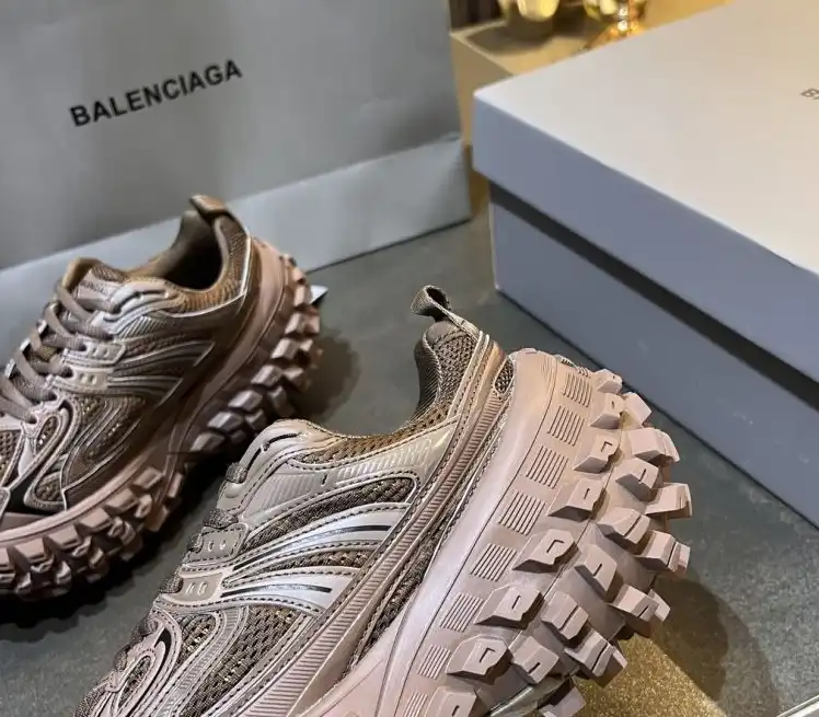 hype Balenciaga Sneakers