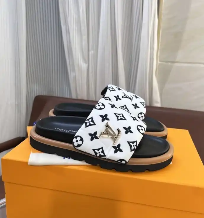 hype LV Slippers