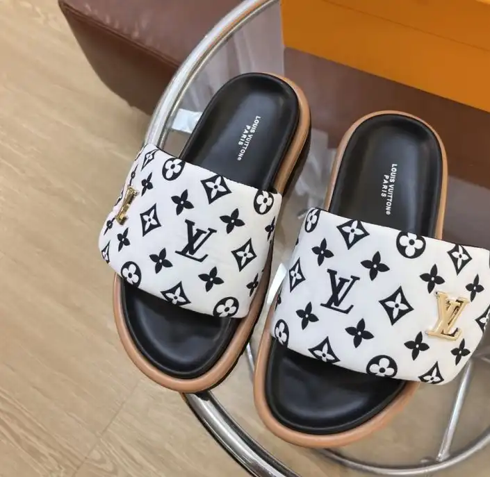 hype LV Slippers