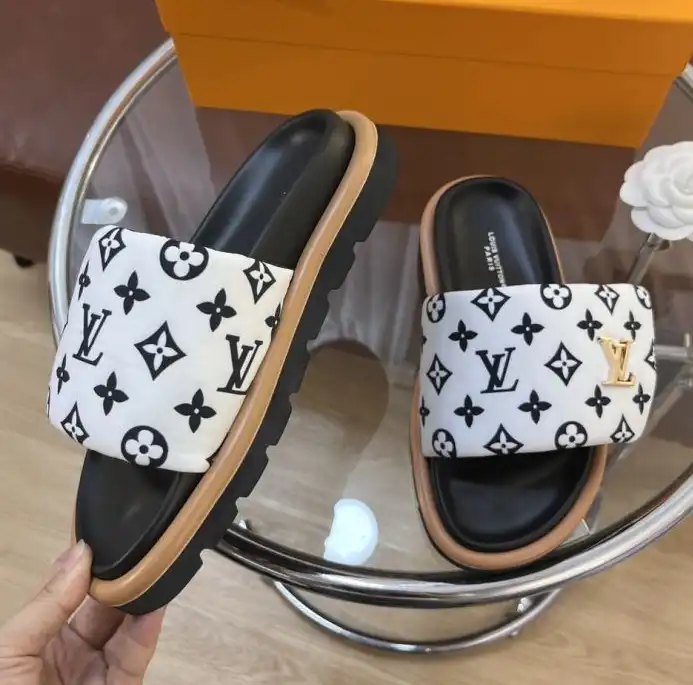 hype LV Slippers