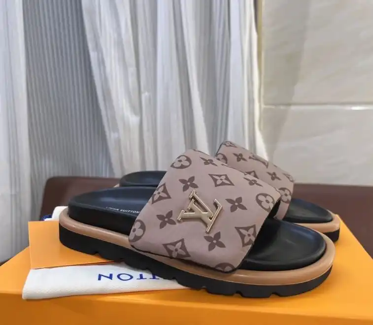 hype LV Slippers