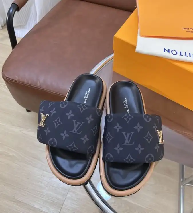 hype LV Slippers