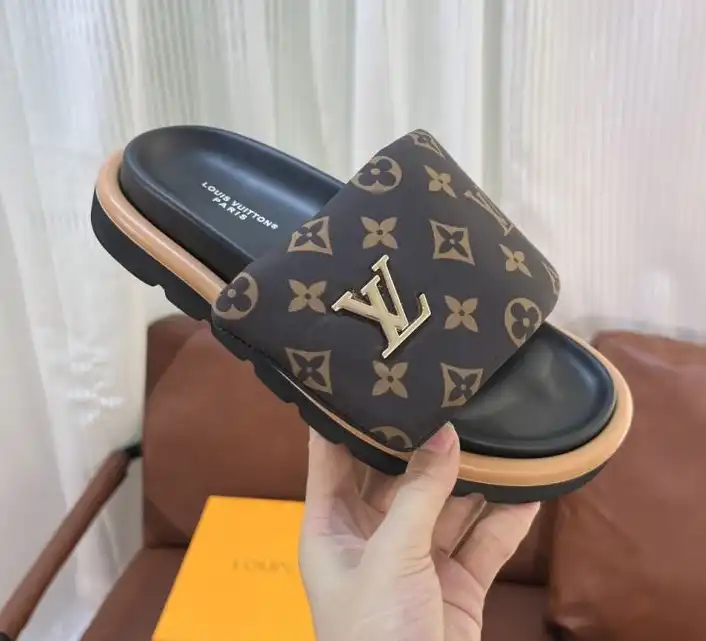 hype LV Slippers