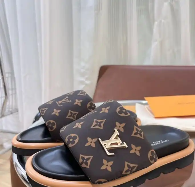 hype LV Slippers