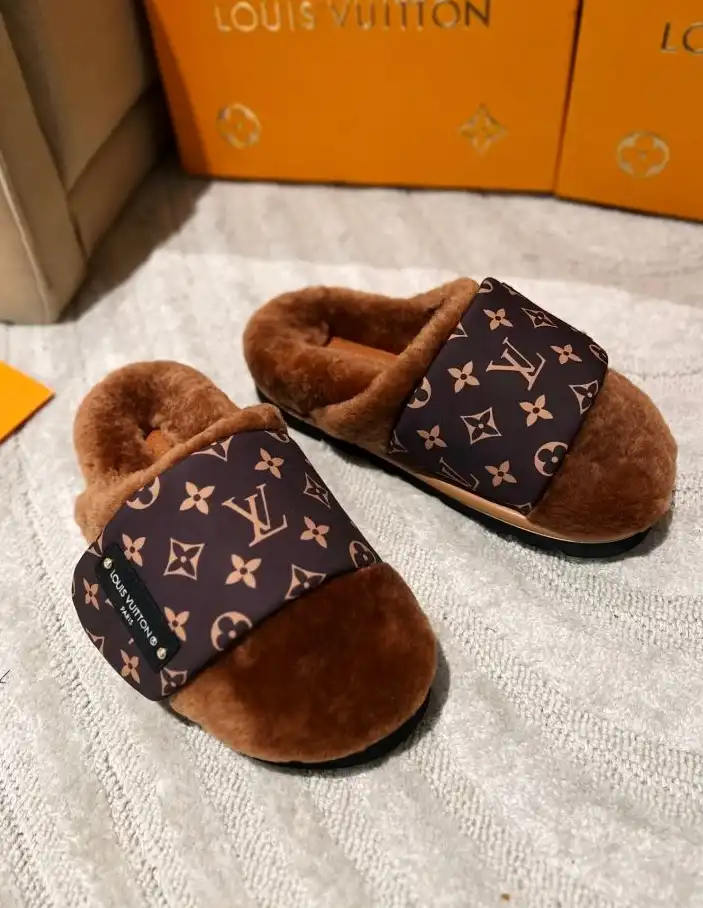 hype LV Slippers